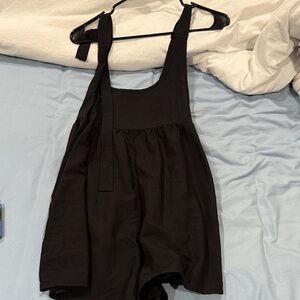 Black Sleeveless Romper
